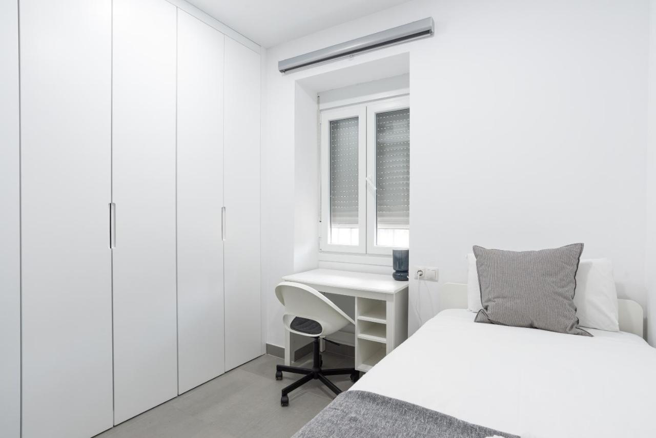 Alferez III By Ele Apartments Málaga Dış mekan fotoğraf